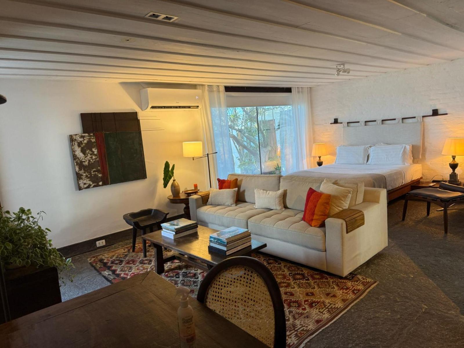 Queen Suite Sea View