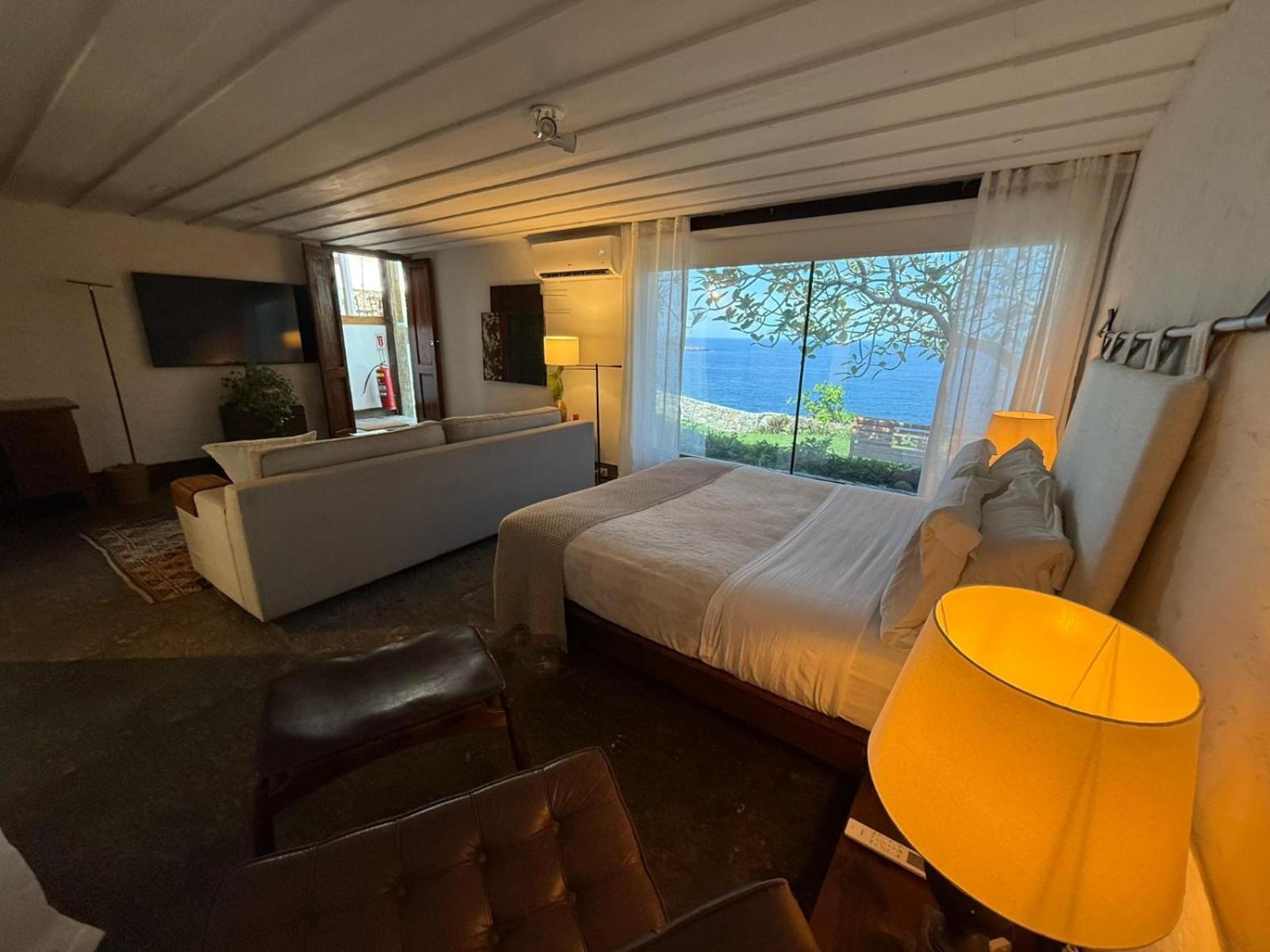 Queen Suite Sea View