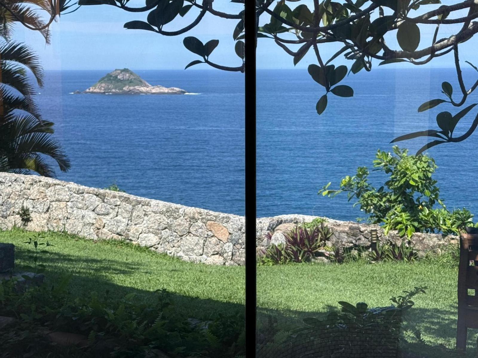 Queen Suite Sea View